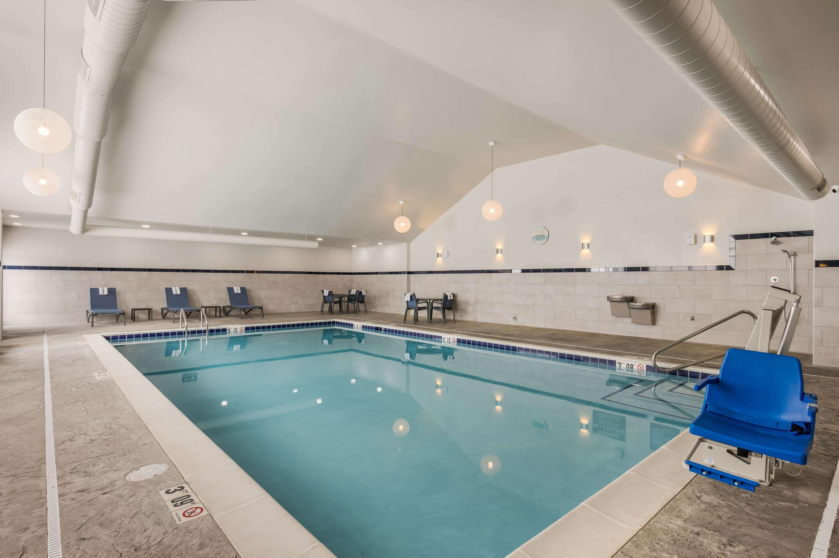 Comfort Inn & Suites גיילורד מראה חיצוני תמונה