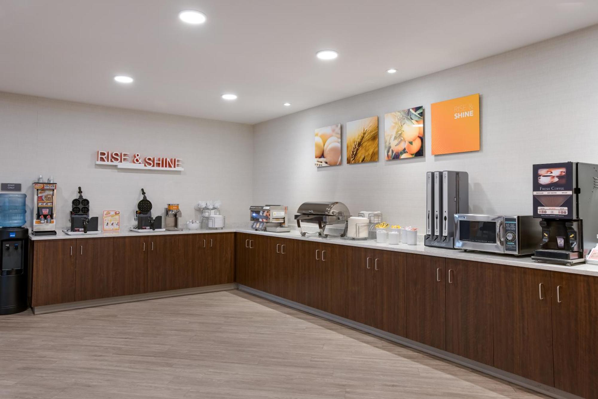 Comfort Inn & Suites גיילורד מראה חיצוני תמונה